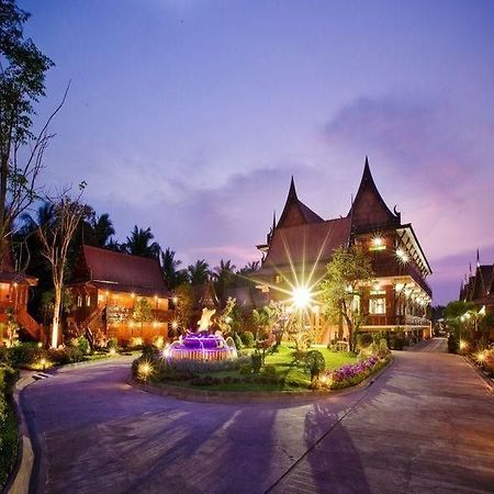 Jaroenrat Resort Samut Songkhram Eksteriør billede