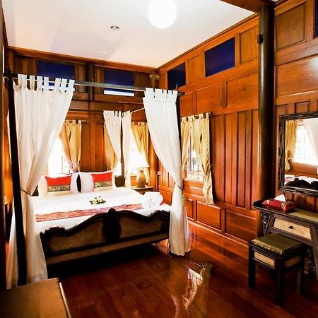 Jaroenrat Resort Samut Songkhram Værelse billede