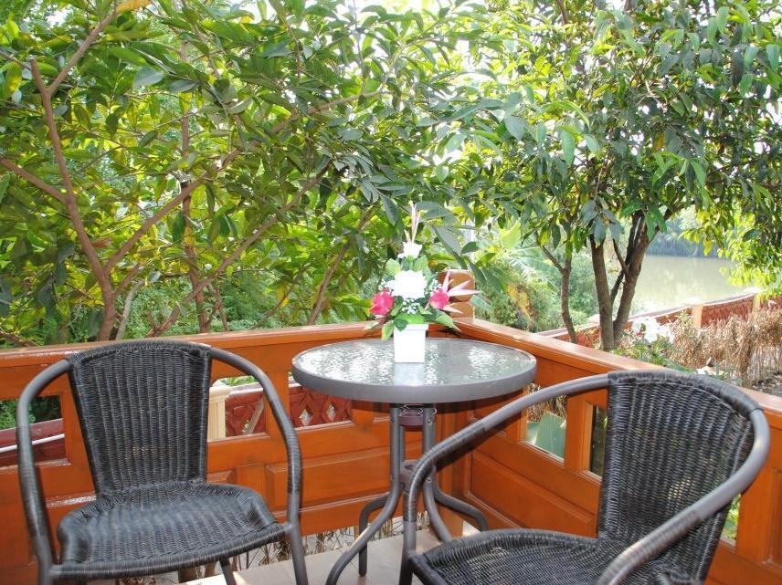 Jaroenrat Resort Samut Songkhram Eksteriør billede
