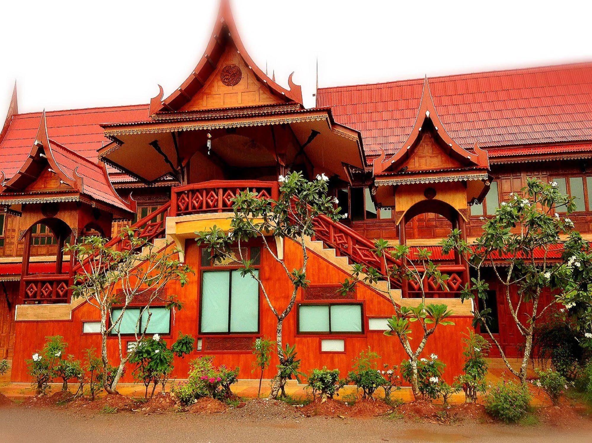 Jaroenrat Resort Samut Songkhram Eksteriør billede